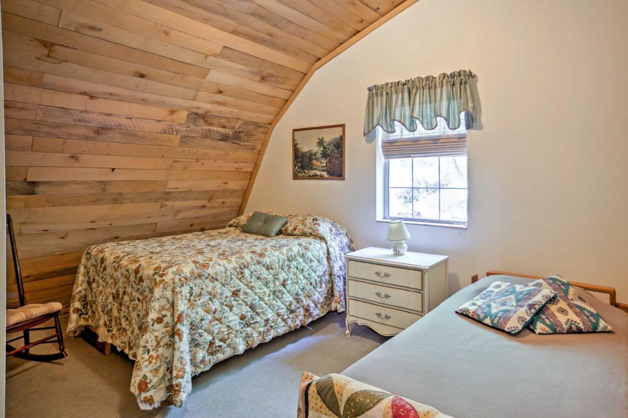Rustic Taswell Cabin Grill And Walk To Patoka Lake! Exterior photo